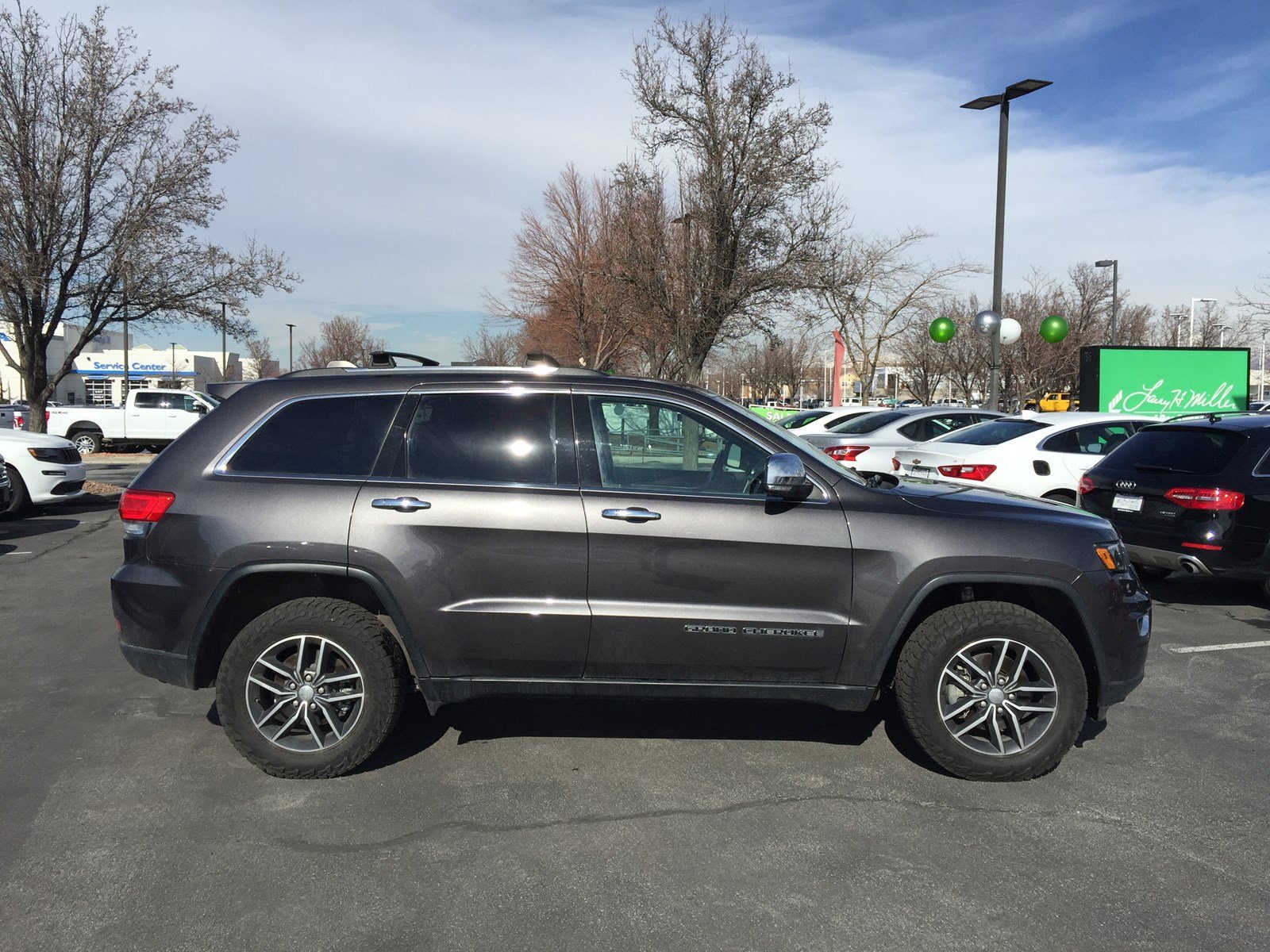 PreOwned 2017 Jeep Grand Cherokee Limited Sport Utility