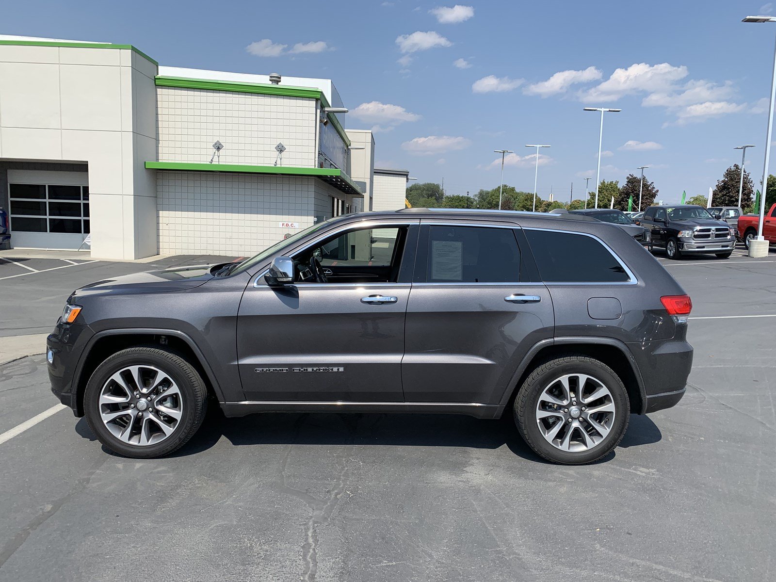 PreOwned 2018 Jeep Grand Cherokee Overland Sport Utility