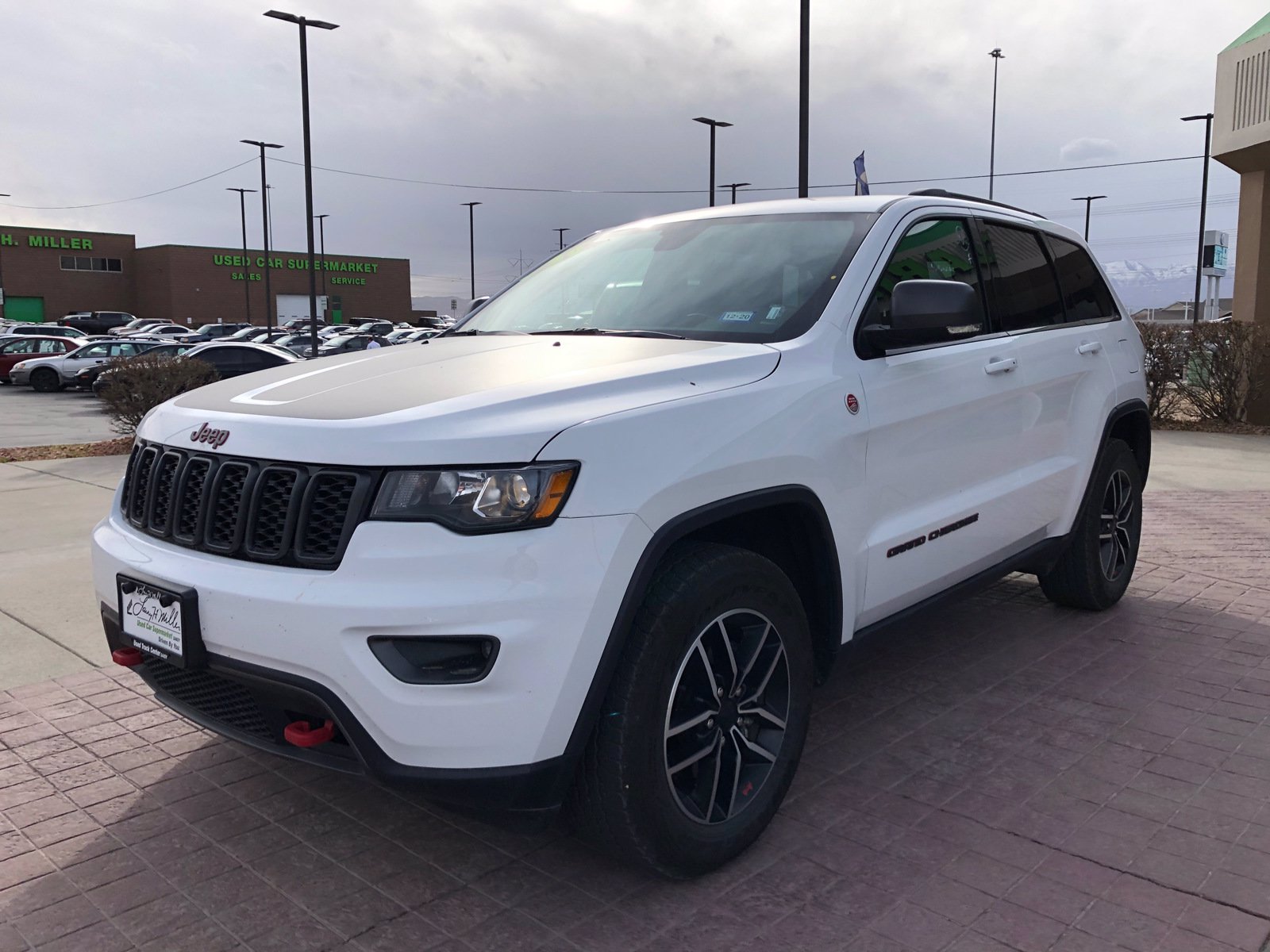 PreOwned 2020 Jeep Grand Cherokee Trailhawk Sport Utility