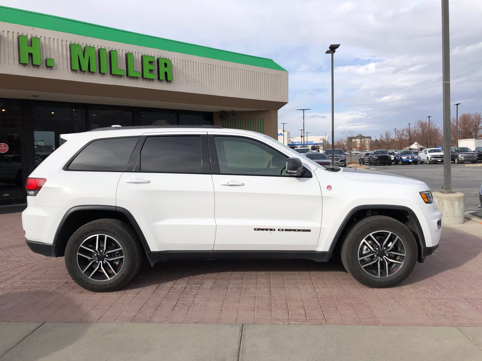 PreOwned 2020 Jeep Grand Cherokee Trailhawk Sport Utility