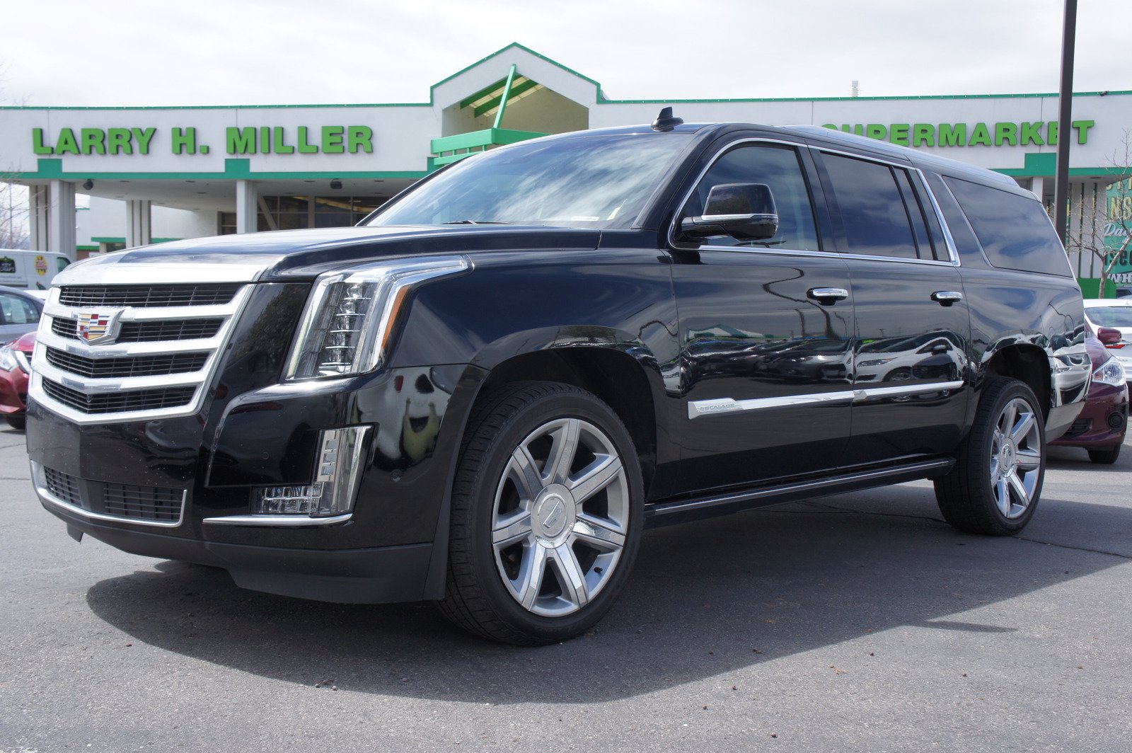 Cadillac escalade premium