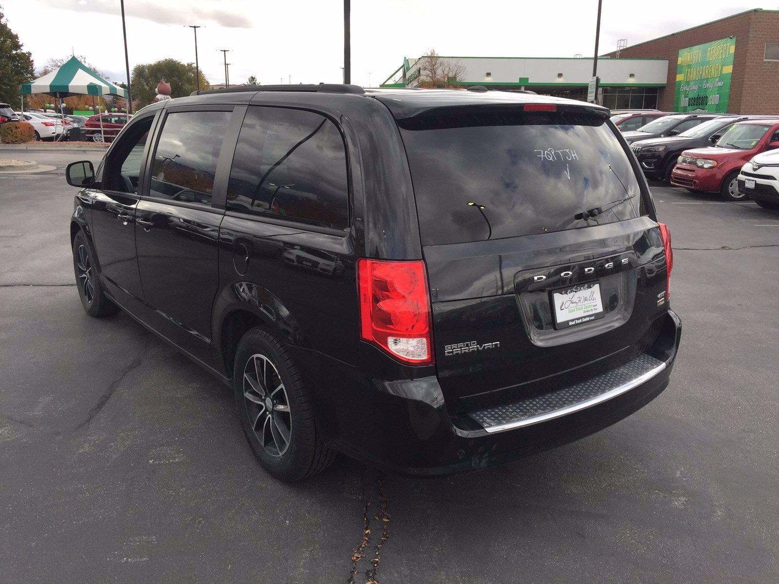 Pre-Owned 2018 Dodge Grand Caravan GT Mini-van, Passenger in Sandy #N1422 2C4RDGEG1JR255645