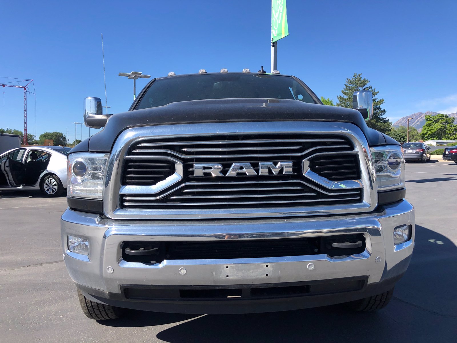 Pre-Owned 2018 Ram 3500 Laramie Longhorn Crew Cab Pickup in Sandy # 2018 Ram 3500 Gooseneck Prep Package