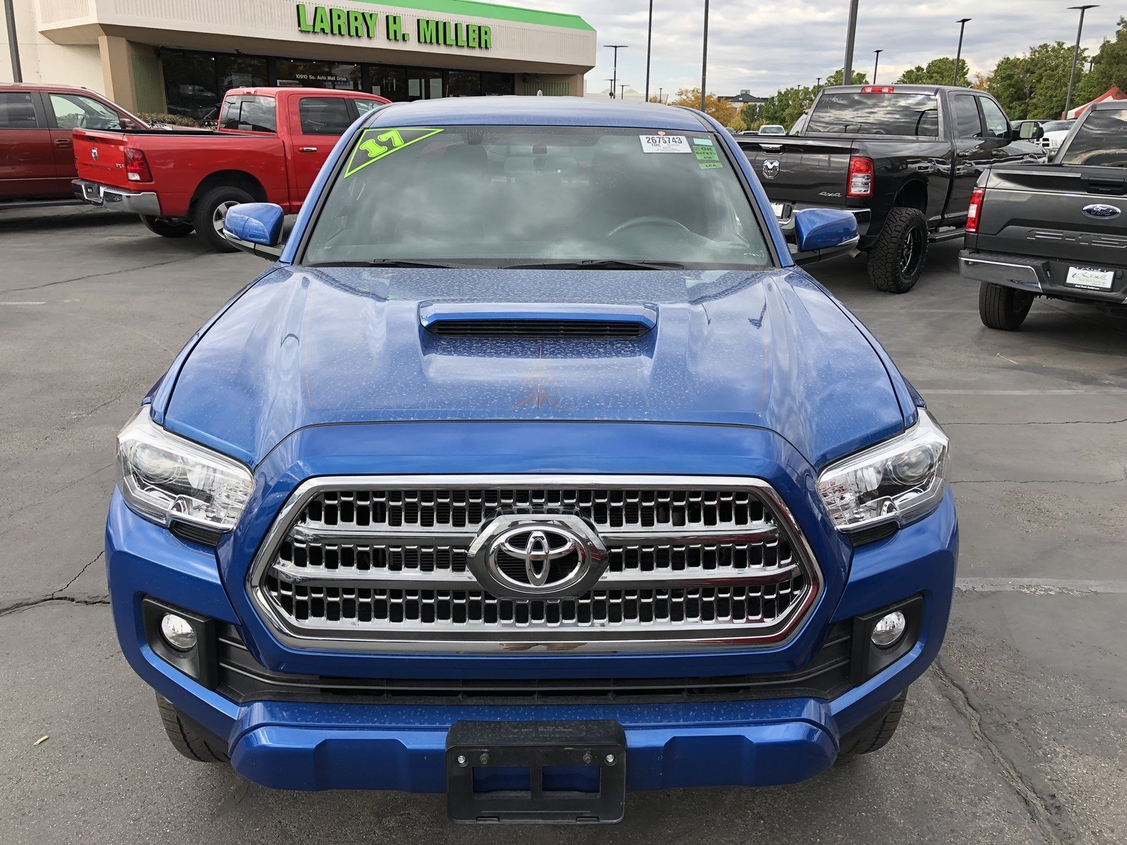 Pre-Owned 2017 Toyota Tacoma TRD Sport Double Cab Pickup ...